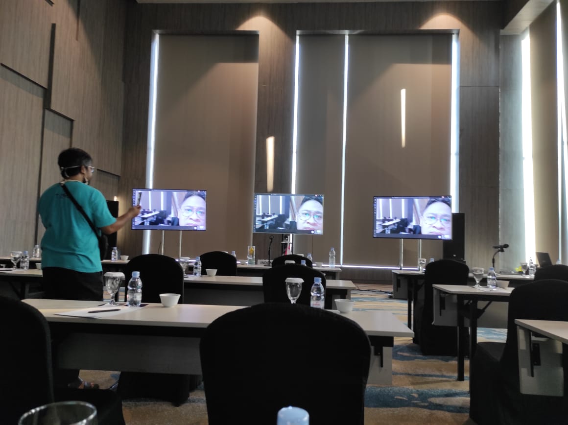 video conference grand merdure kemayoran (3)