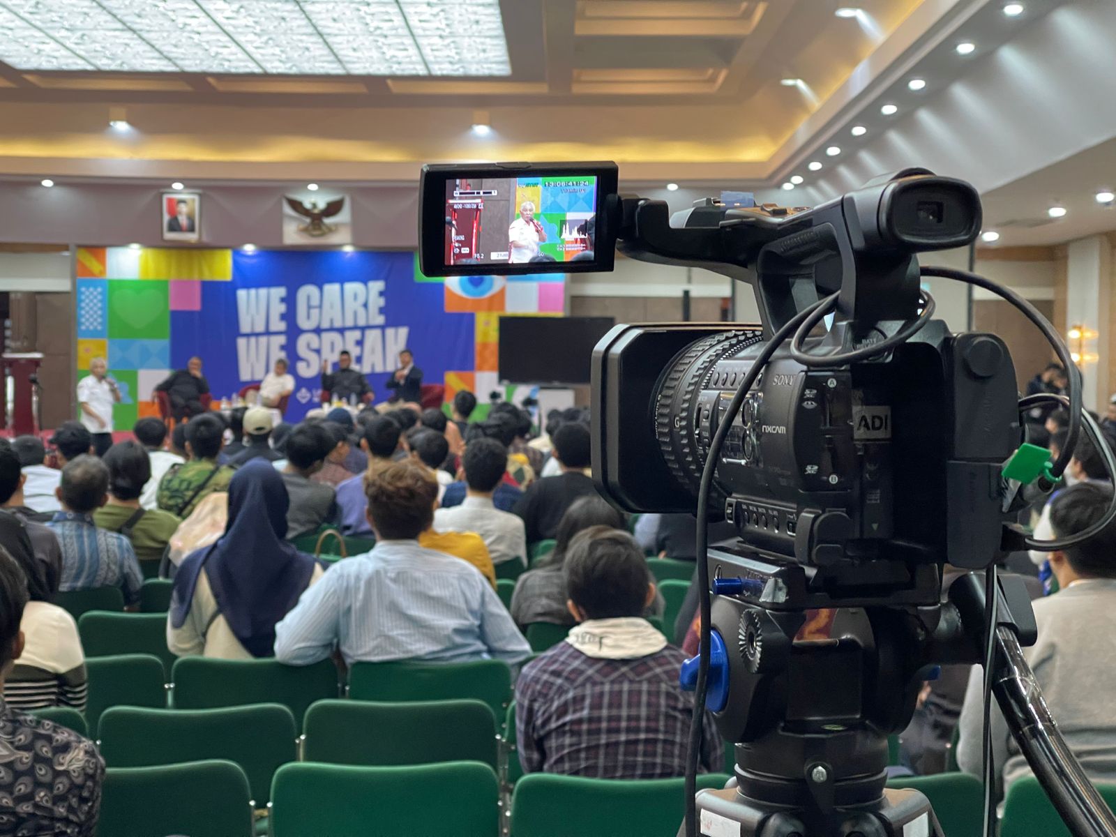 Paket Live Streaming Hybrid System